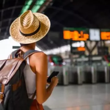 Staying Connected While Traveling: Essential Tips for Modern Explorers